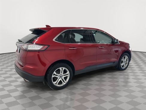 Used 2015 Ford Edge Titanium image 6