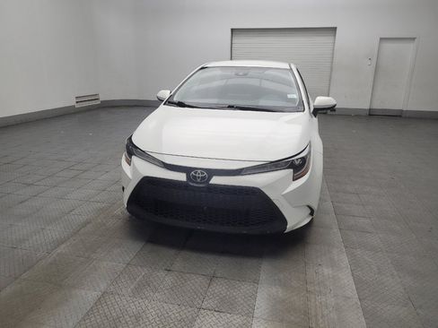 Used 2021 Toyota Corolla LE FWD image 15