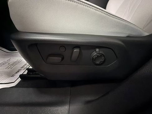 New 2026 Buick Envision Avenir image 54