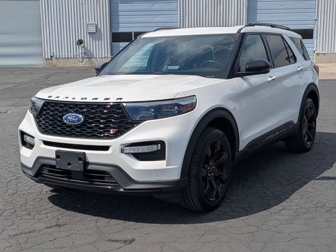 Used 2020 Ford Explorer ST w/ ST Street Pack AWD/4WD image 10