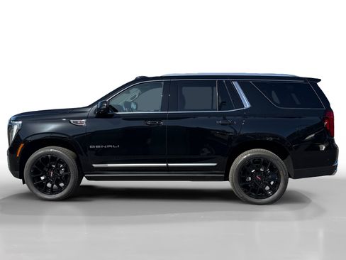 New 2026 GMC Yukon Denali w/ Denali Reserve Package image 2