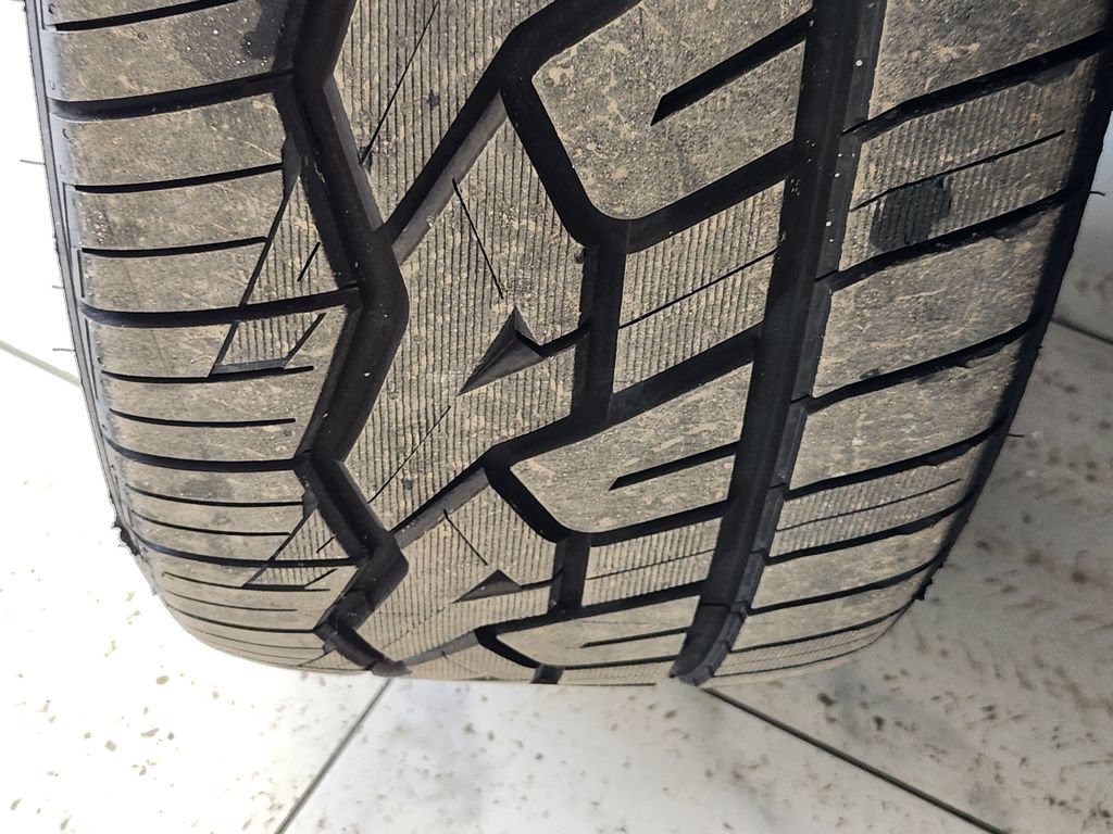 Used 2022 Dodge Durango R/T RWD image 11