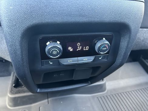 Used 2024 Chevrolet Traverse RS w/ LPO, Floor Liner Package image 44