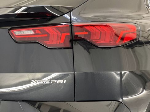 New 2026 BMW X2 xDrive28i w/ Technology Package AWD/4WD image 13