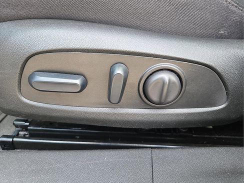 Used 2024 Chevrolet Malibu LT image 15