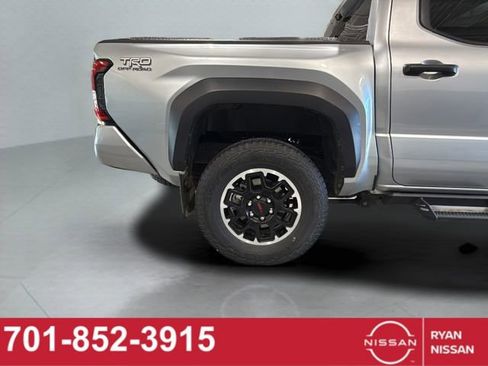 Used 2024 Toyota Tacoma TRD Off-Road w/ TRD Off Road Premium Package image 21