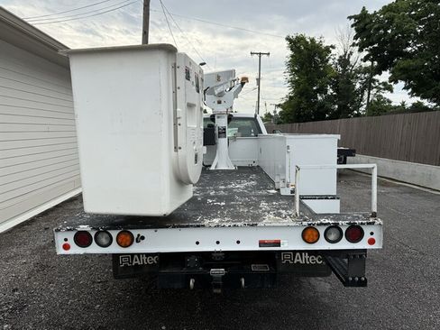 Used 2019 Ford F450 XL w/ Snow Plow Prep Package RWD image 40