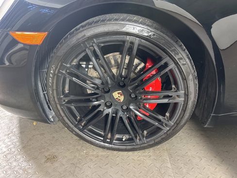 Certified 2015 Porsche 911 Carrera S image 13