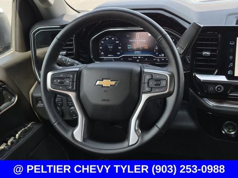 Used 2023 Chevrolet Silverado 1500 LT AWD/4WD image 36