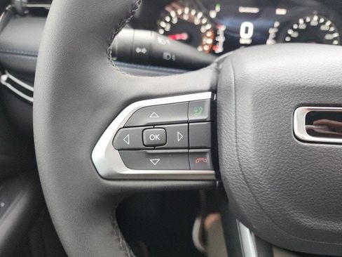 New 2026 Jeep Compass Limited image 11