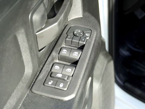 New 2026 RAM 3500 Tradesman AWD/4WD image 24