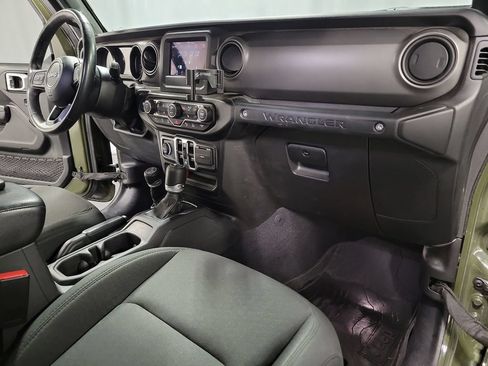Used 2022 Jeep Wrangler Unlimited Sport AWD/4WD image 29