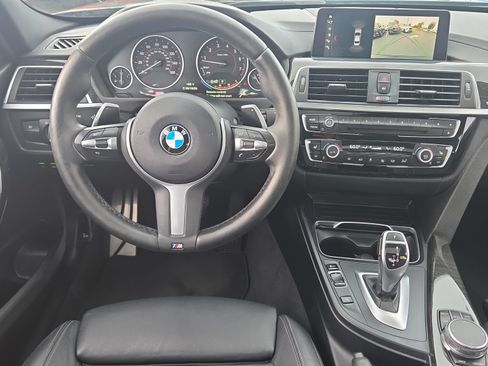 Used 2018 BMW 340i xDrive Sedan w/ Premium Package AWD/4WD image 12