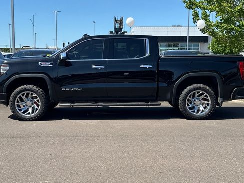Used 2022 GMC Sierra 1500 Denali w/ Denali Reserve Package AWD/4WD image 7