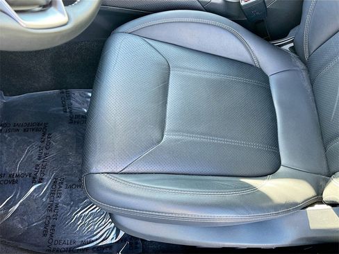 Used 2023 Subaru Forester Touring image 20