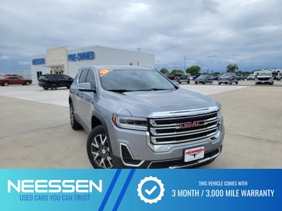 Used 2023 GMC Acadia SLE w/ LPO, Floor Liner Package