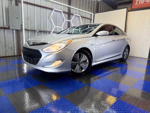 Used 2013 Hyundai Sonata Limited image 7