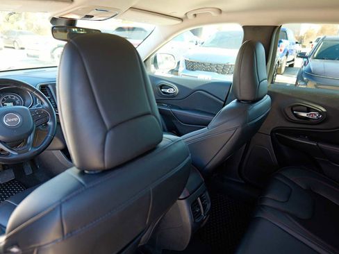 Used 2020 Jeep Cherokee Trailhawk w/ Cold Weather Group image 22