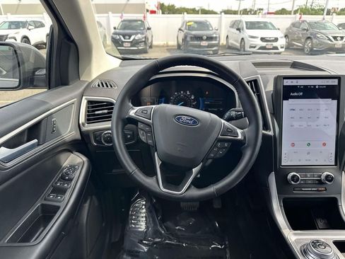 Used 2024 Ford Edge SEL AWD/4WD image 11
