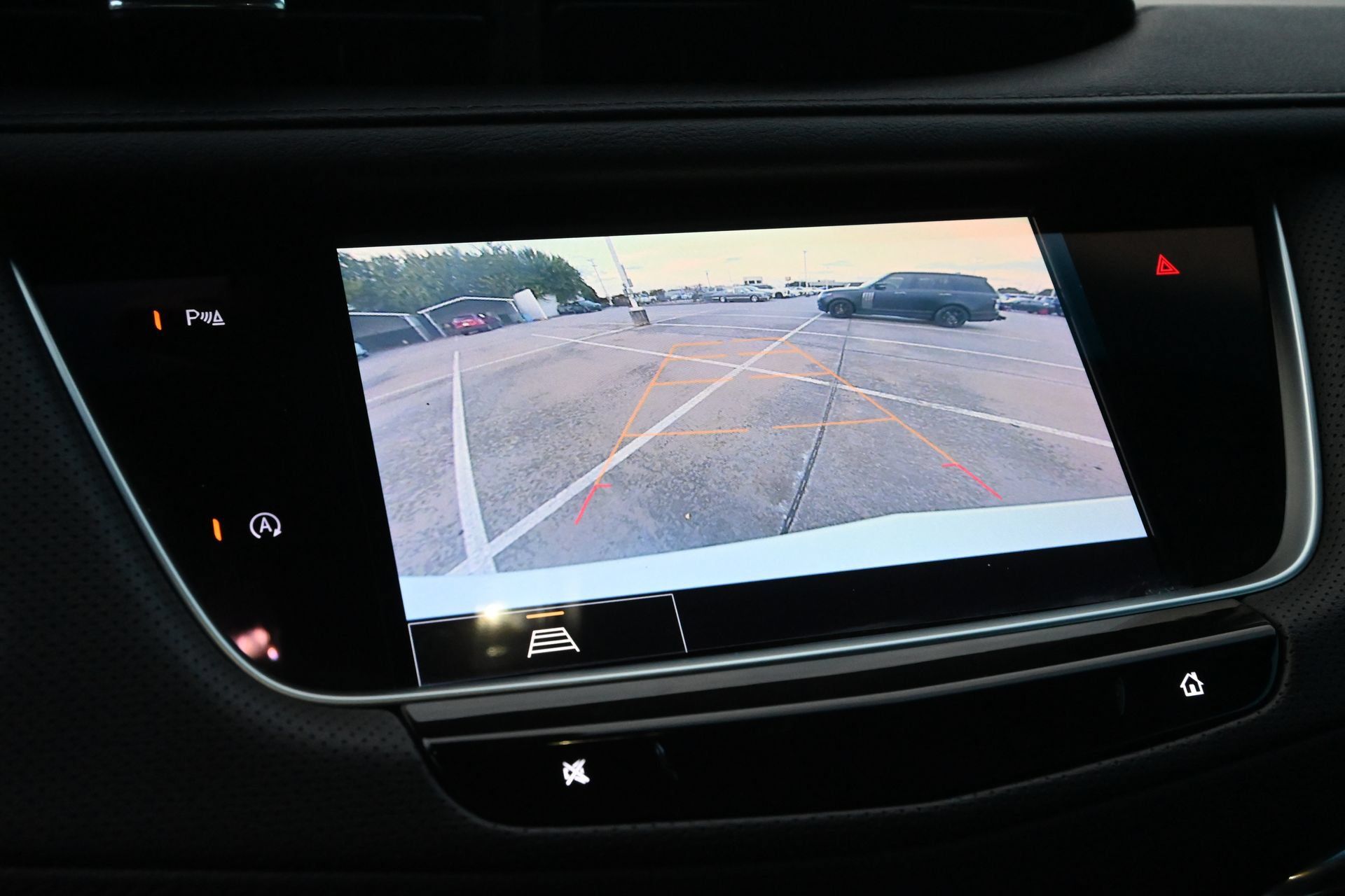 Certified 2023 Cadillac XT5 Premium Luxury FWD image 13