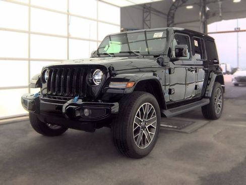 Used 2023 Jeep Wrangler Unlimited Sahara AWD/4WD image 1