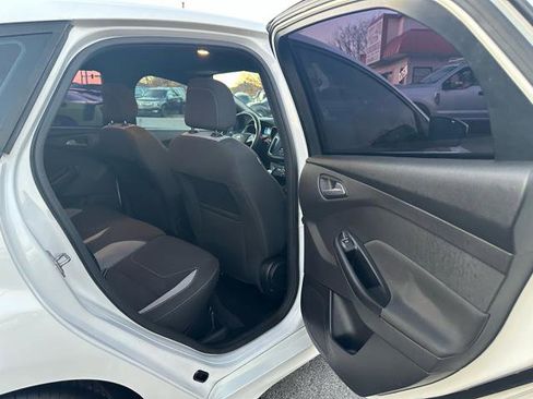 Used 2018 Ford Focus ST image 17