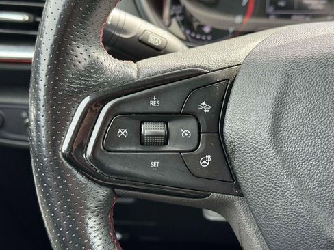 Used 2022 Chevrolet TrailBlazer RS FWD image 24