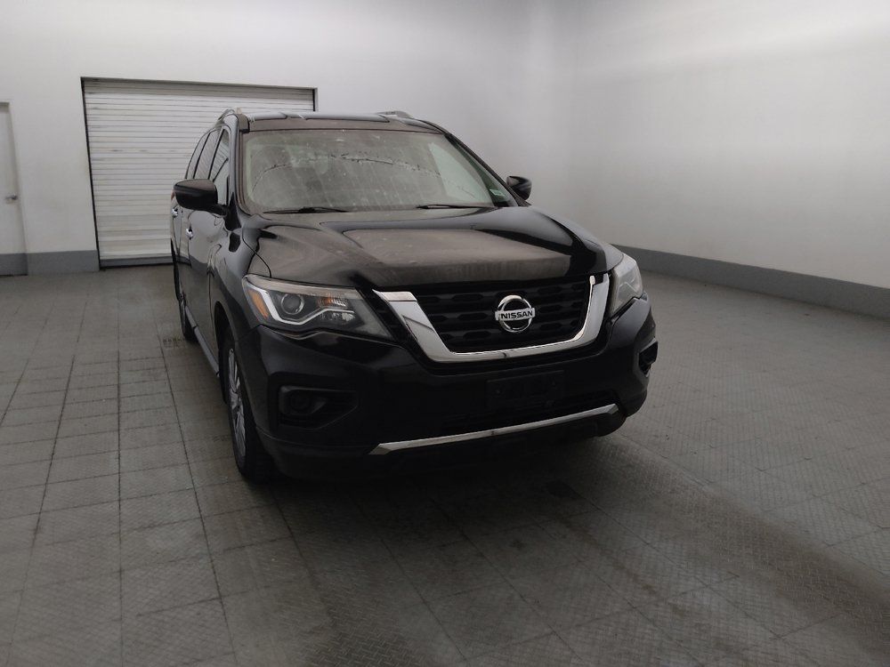 Used 2019 Nissan Pathfinder S AWD/4WD image 14