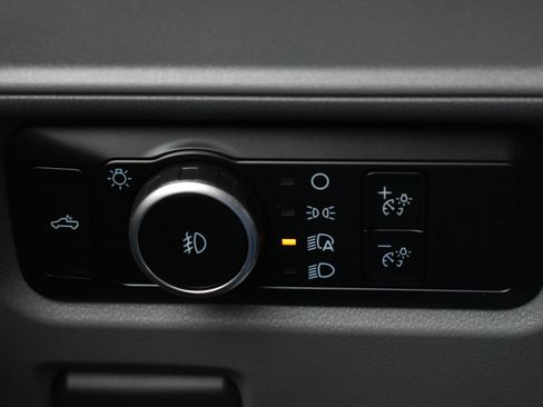 Used 2023 Ford F150 XLT AWD/4WD image 17