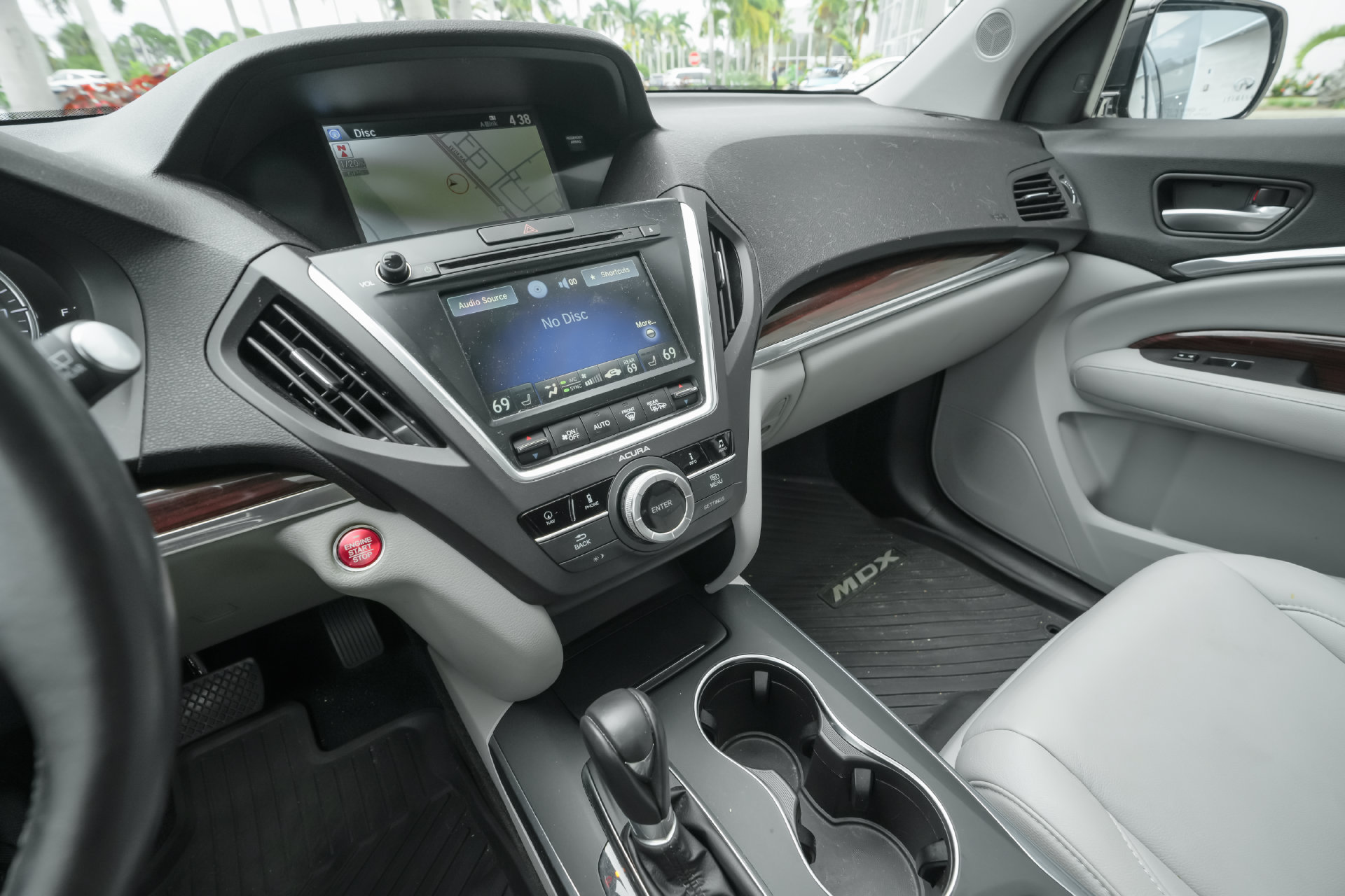 Used 2014 Acura MDX w/ Technology Package AWD/4WD image 10