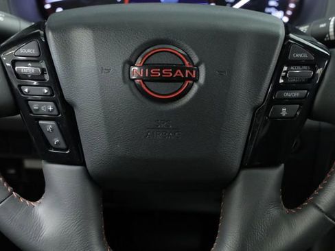 Used 2025 Nissan Frontier PRO-4X w/ Pro Convenience Package AWD/4WD image 14