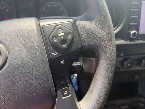 Used 2020 Toyota Tacoma SR w/ SR Convenience Package RWD image 22