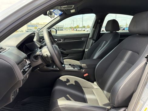 Certified 2024 Honda Civic Sport image 9