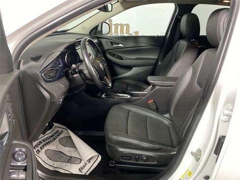 Used 2023 Buick Encore GX Essence w/ Experience Buick Package image 11