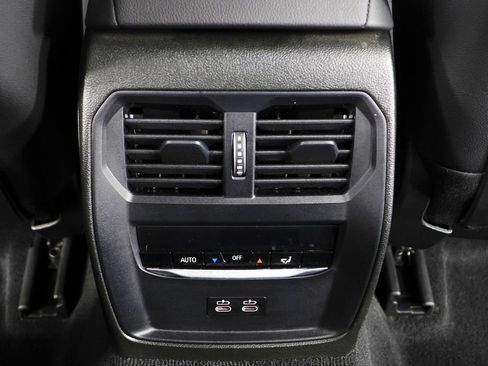 Used 2023 BMW 330i Sedan w/ Driving Assistance Package image 24