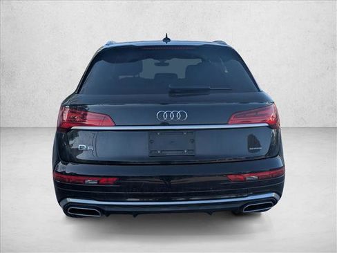 Used 2022 Audi Q5 2.0T Premium Plus w/ Premium Plus Package AWD/4WD image 6