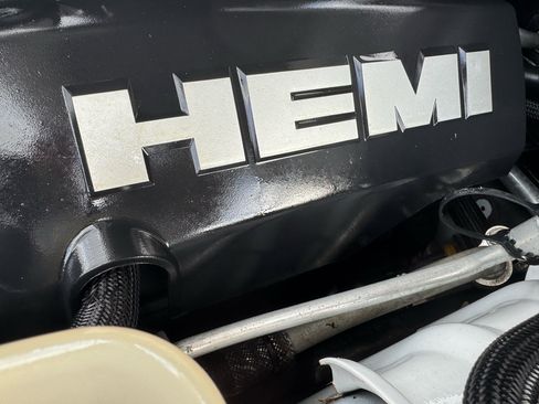 Used 2019 Dodge Challenger R/T image 56