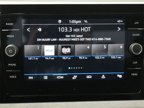 Certified 2025 Volkswagen Jetta SE image 20