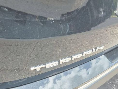 Used 2023 GMC Terrain SLT AWD/4WD image 10
