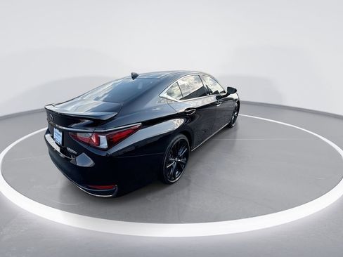 Used 2023 Lexus ES 300h F Sport w/ Accessory Package (Z2) image 8