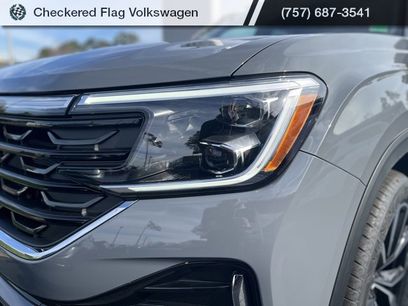 New 2026 Volkswagen Atlas SEL Premium R-Line