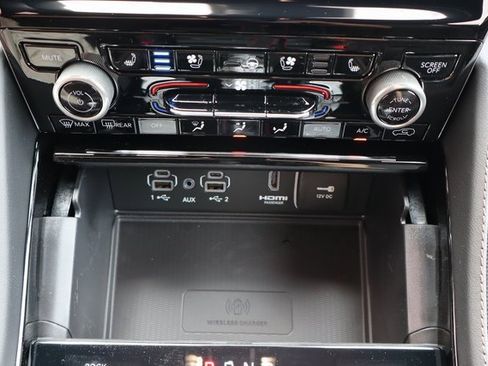 New 2025 Jeep Grand Cherokee Summit image 24