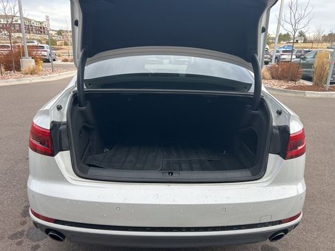 Used 2017 Audi A4 2.0T Premium Plus image 17