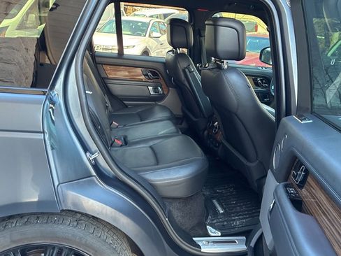 Used 2019 Land Rover Range Rover Supercharged image 15