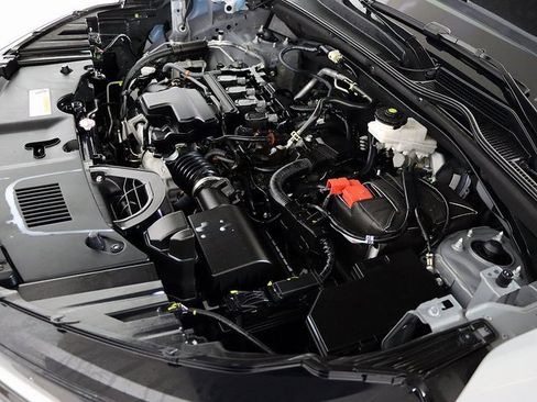 Certified 2025 Acura ADX Base image 37