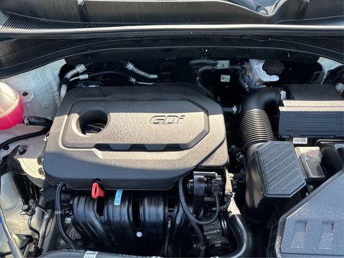 Used 2021 Kia Sportage LX AWD/4WD image 14
