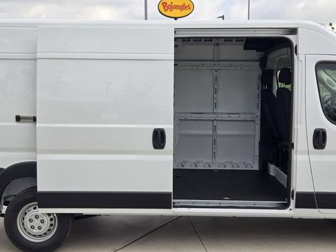 New 2026 RAM ProMaster 2500 image 7