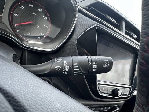 Used 2023 Chevrolet TrailBlazer RS w/ Convenience Package image 22