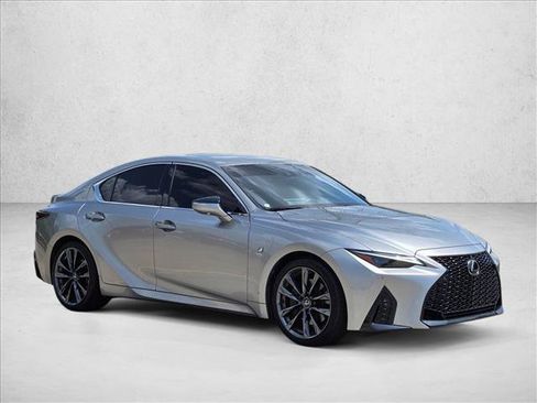 Used 2023 Lexus IS 350 F Sport RWD image 3