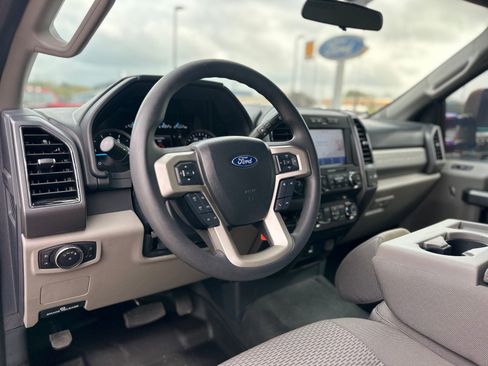 Used 2022 Ford F350 XLT w/ XLT Value Package image 18